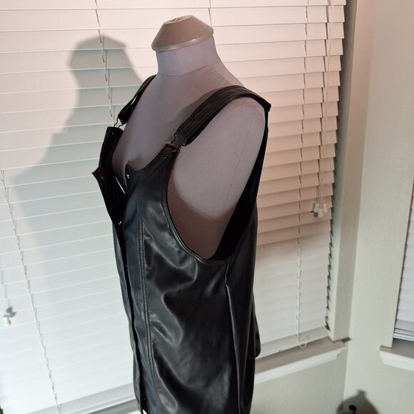 Celebrity Pink Sleeveless Button Up Size L Black Goth Dress - Picture 8 of 11